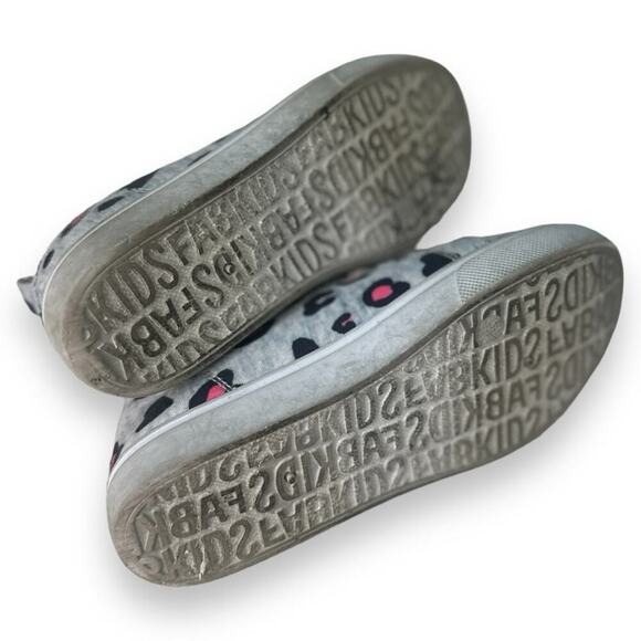 Fabkids - Girls Leopard Heart Sneakers- Size 13 - Picture 3 of 8